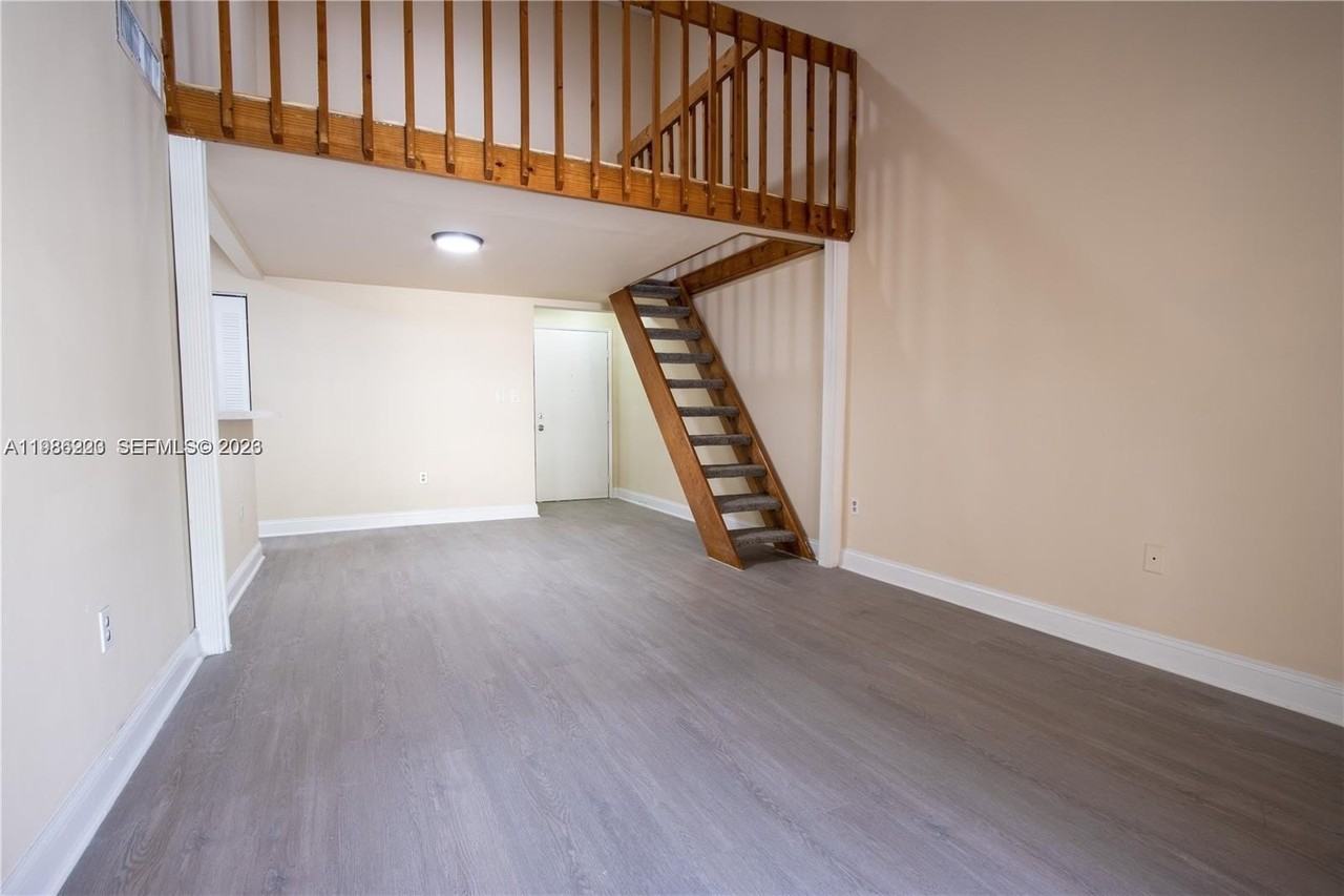 10233 Nw 9th Street Cir #213-1 - Photo 3 of 22