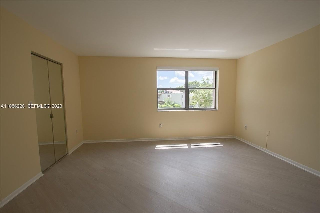 10233 Nw 9th Street Cir #213-1 - Photo 7 of 22