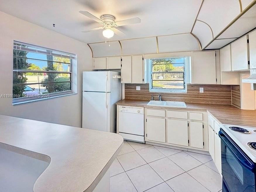 6090 N Sabal Palm Blvd #103 - Photo 5 of 7