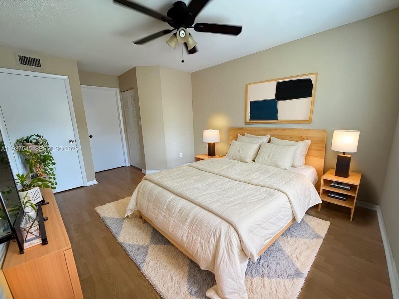 1103 Coral Club Dr #1103 - Photo 6 of 26