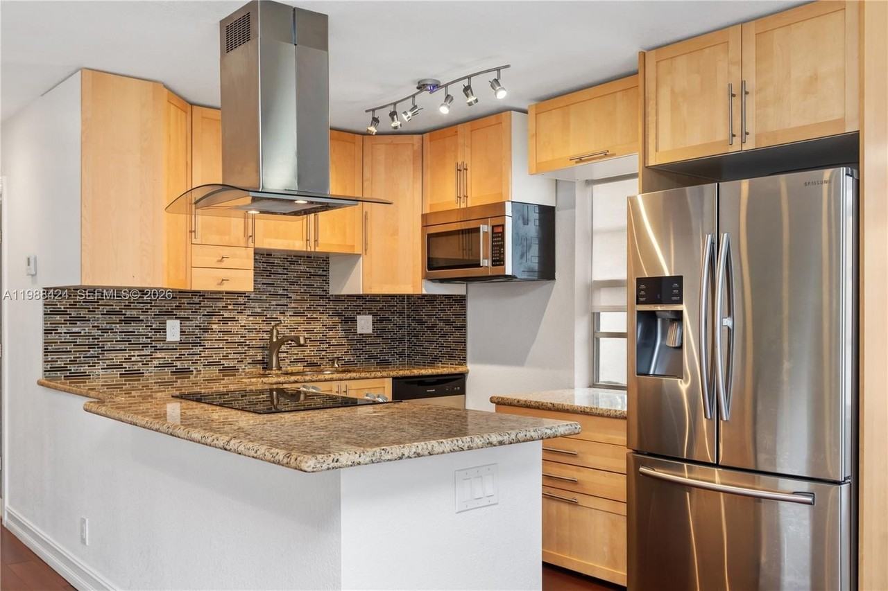 854 Normandy R #854 - Photo 2 of 31