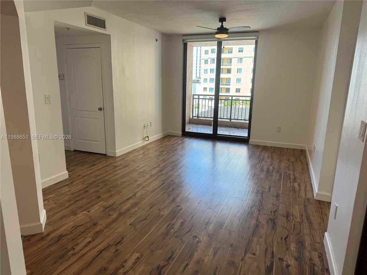 100 N Federal Hwy #825 - Photo 5 of 28