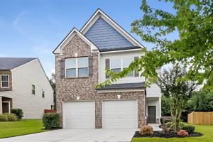 featured image of 4038 Lake Manor Way