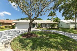 10425 Nw 48th Mnr #1 - Photo 1 of 1