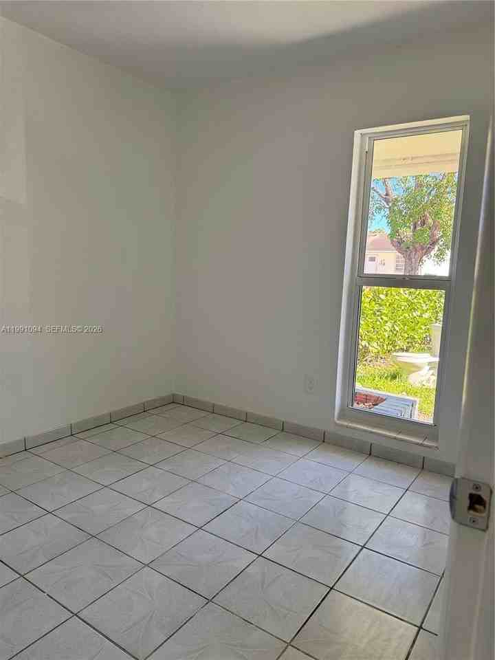 13001 Sw 53rd St #13001 - Photo 6 of 24