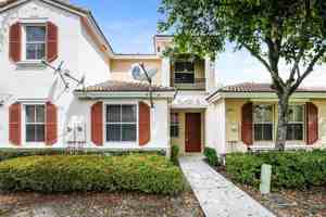 featured image of 2281 Ne 42nd Cir