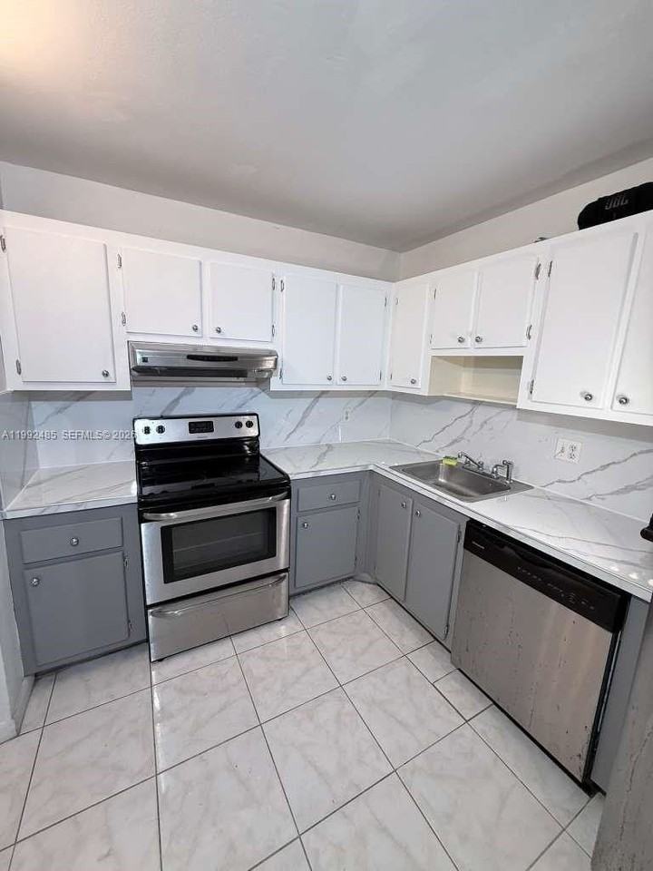 1200 Ne Miami Gardens Dr #504W - Photo 6 of 7