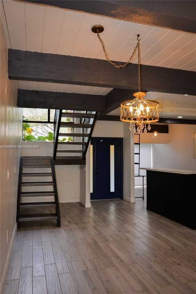7849 Sw 103rd Pl - Photo 5 of 50