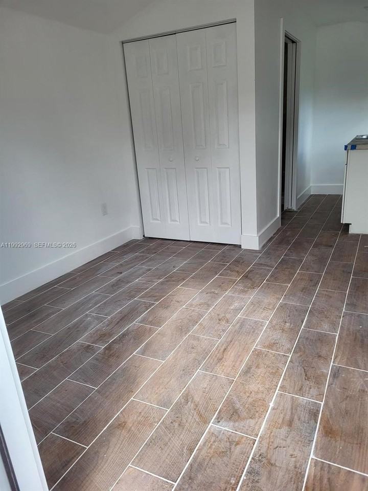 11875 Sw 186th St #1 - Photo 5 of 5