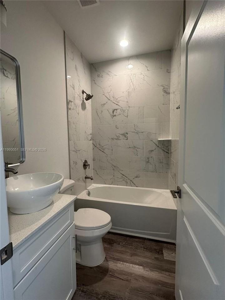 10087 Amicola St #0 - Photo 5 of 20