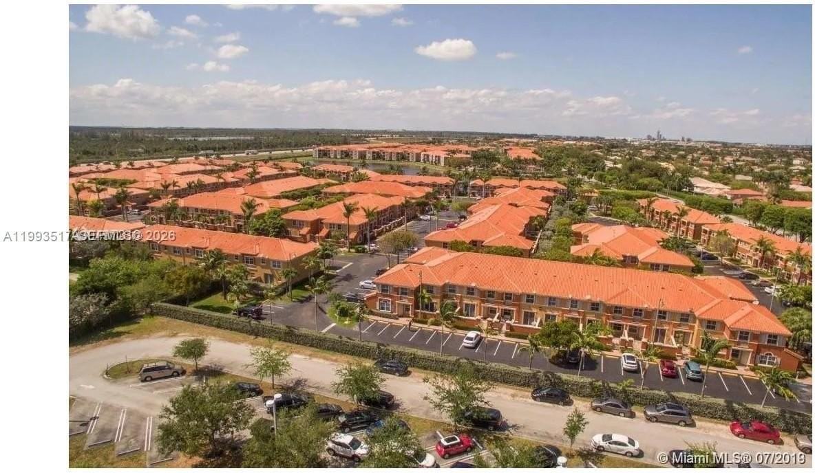 11617 Nw 62nd Ter #430 - Photo 5 of 7