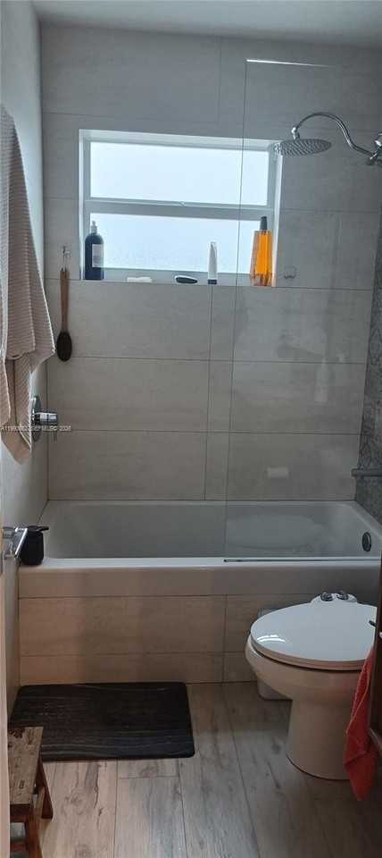 363 Washington Ave #31 - Photo 5 of 6