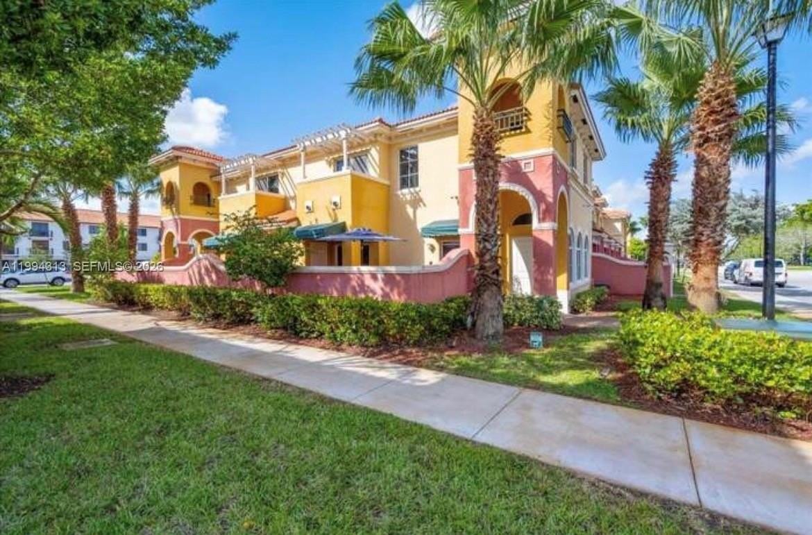 3529 Nw 29th Pl - Photo 2 of 18