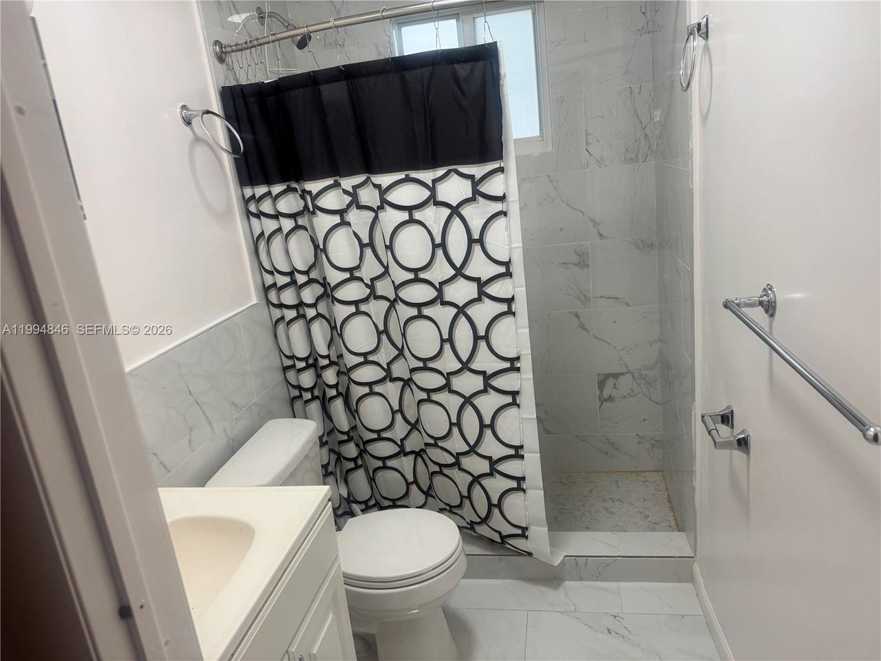 1261 Ne 209th Ter #1 - Photo 7 of 16