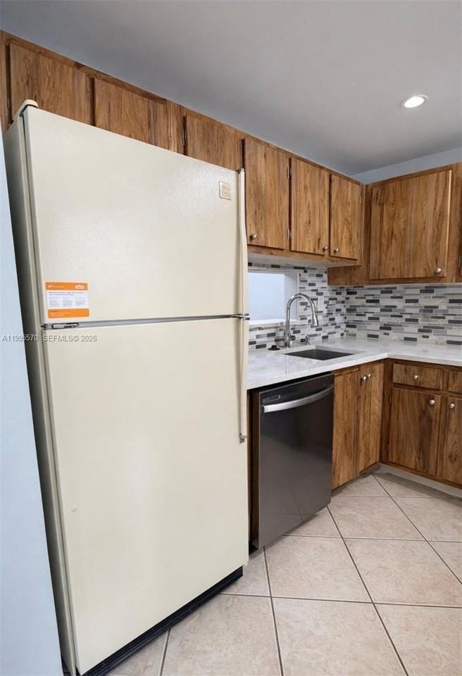 3121 Nw 47th Ter #112 - Photo 3 of 21