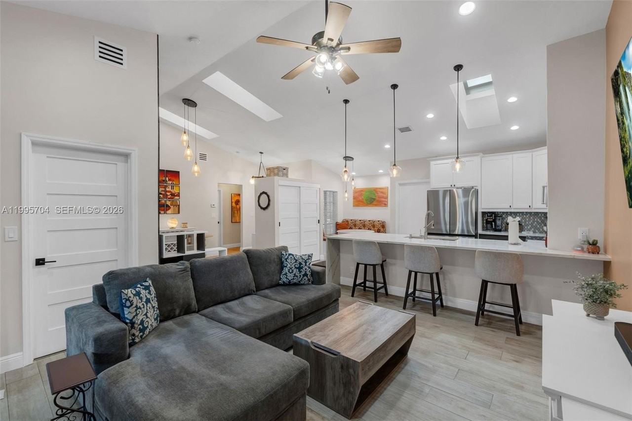 4220 Grove Park Ln #1 - Photo 6 of 41