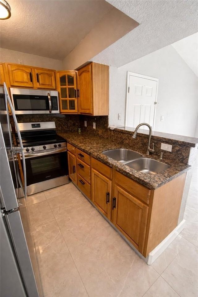 10581 Sw 155th Ct #1222 - Photo 4 of 15