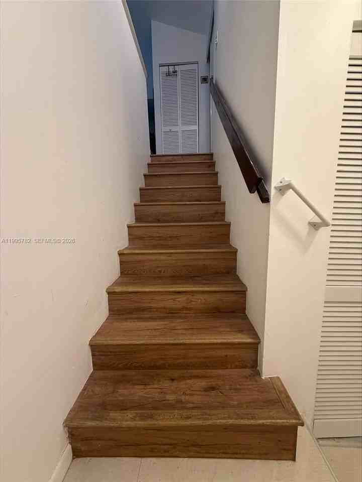 221 W Park Dr #202-3 - Photo 2 of 9