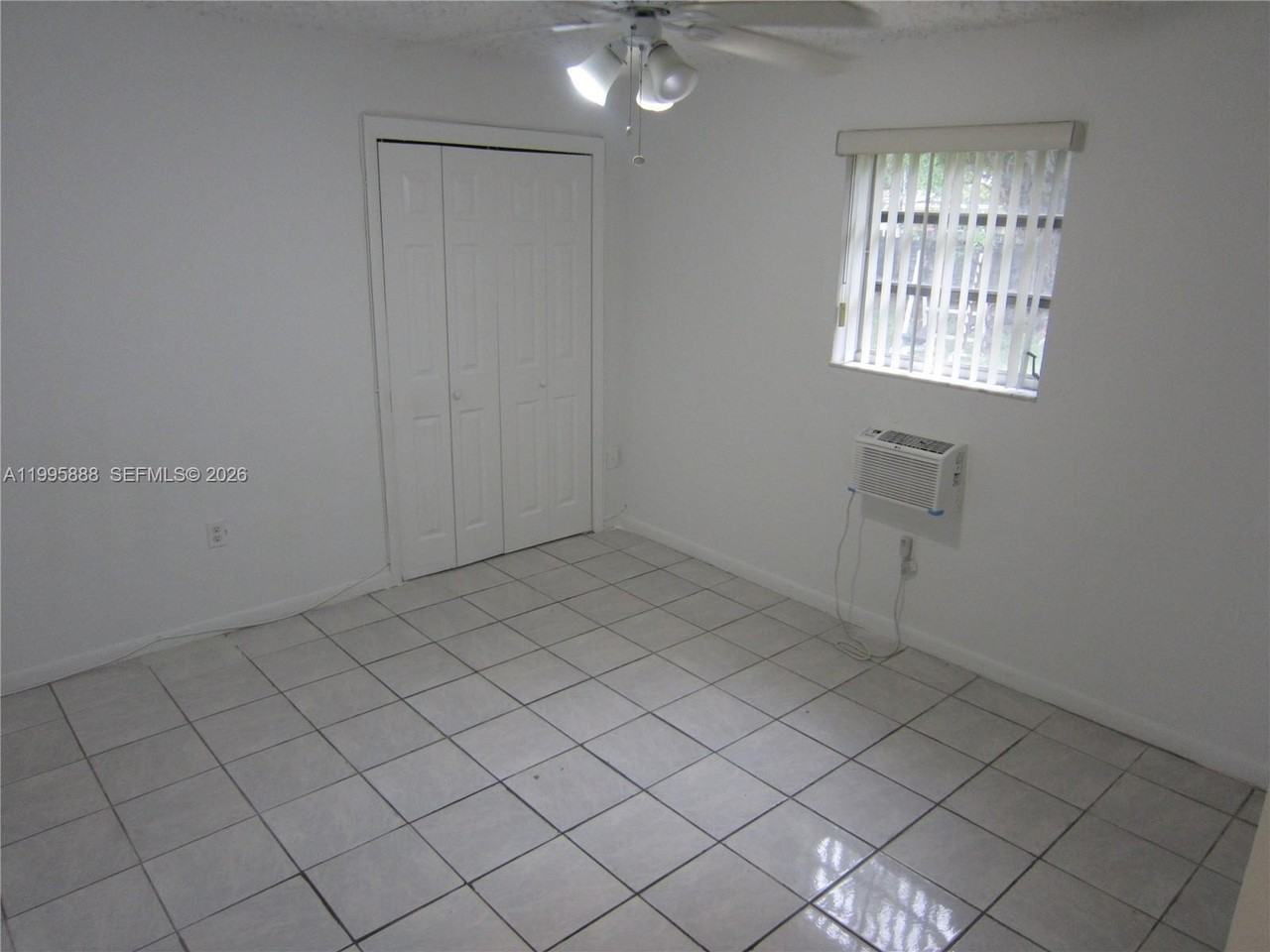 2512 Nw 175th Ter - Photo 5 of 10