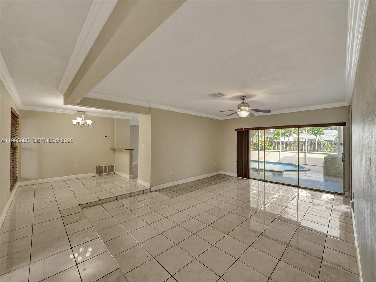 7231 Nw 20th St - Photo 5 of 45