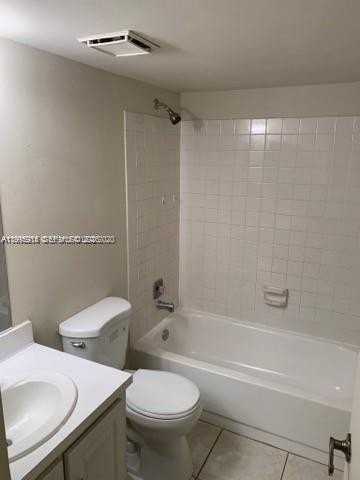 5921 Washington St #122 - Photo 7 of 15