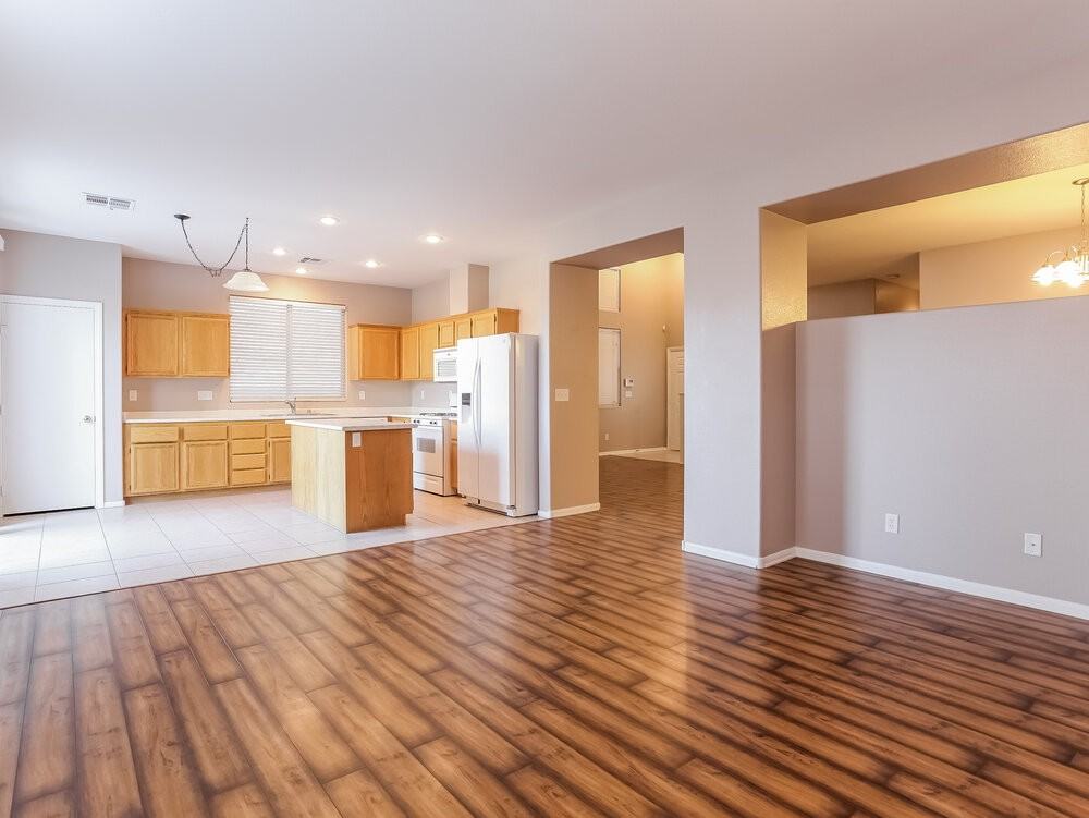 8800 Happy Pines Ave - Photo 5 of 22