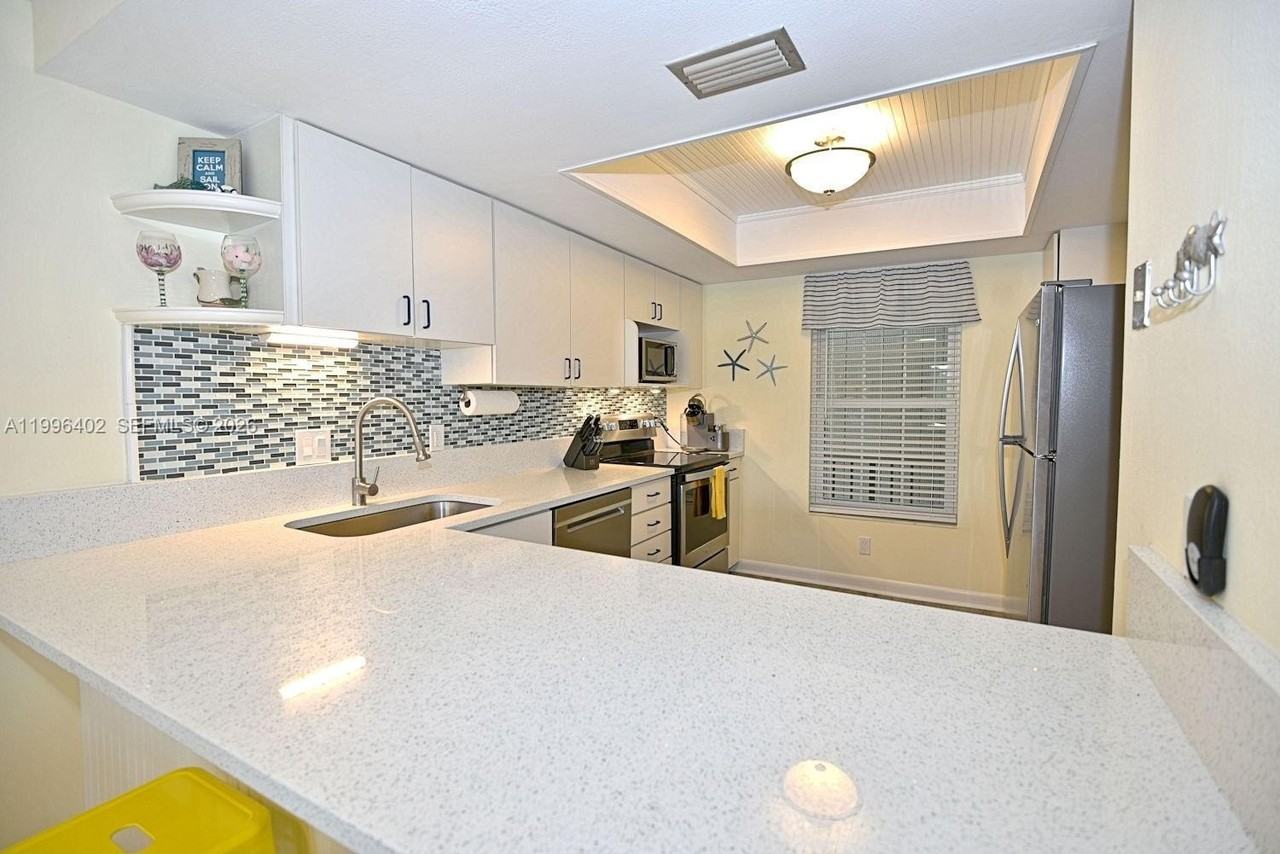 18459 Se Wood Haven Ln #J - Photo 6 of 24