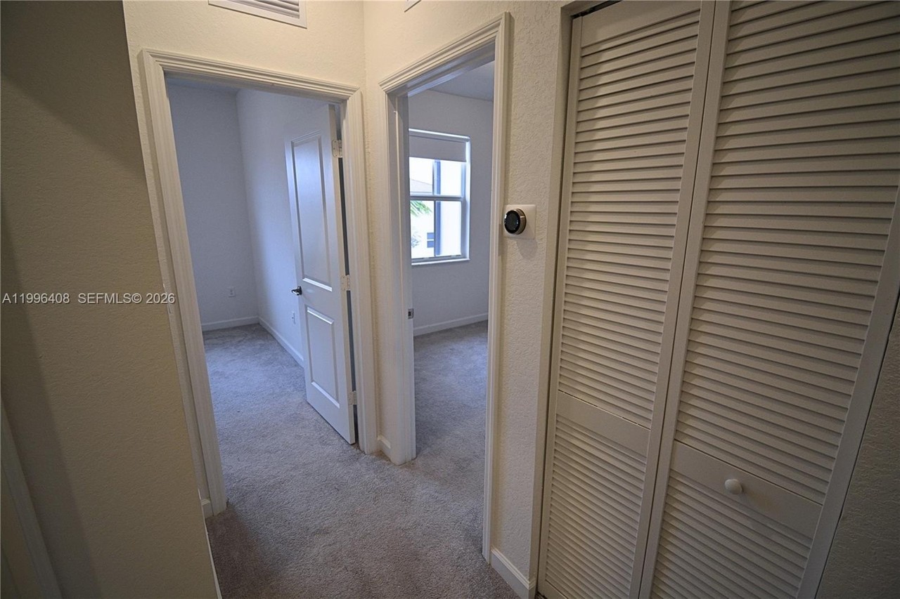 2375 Nw 122nd Ter - Photo 5 of 41