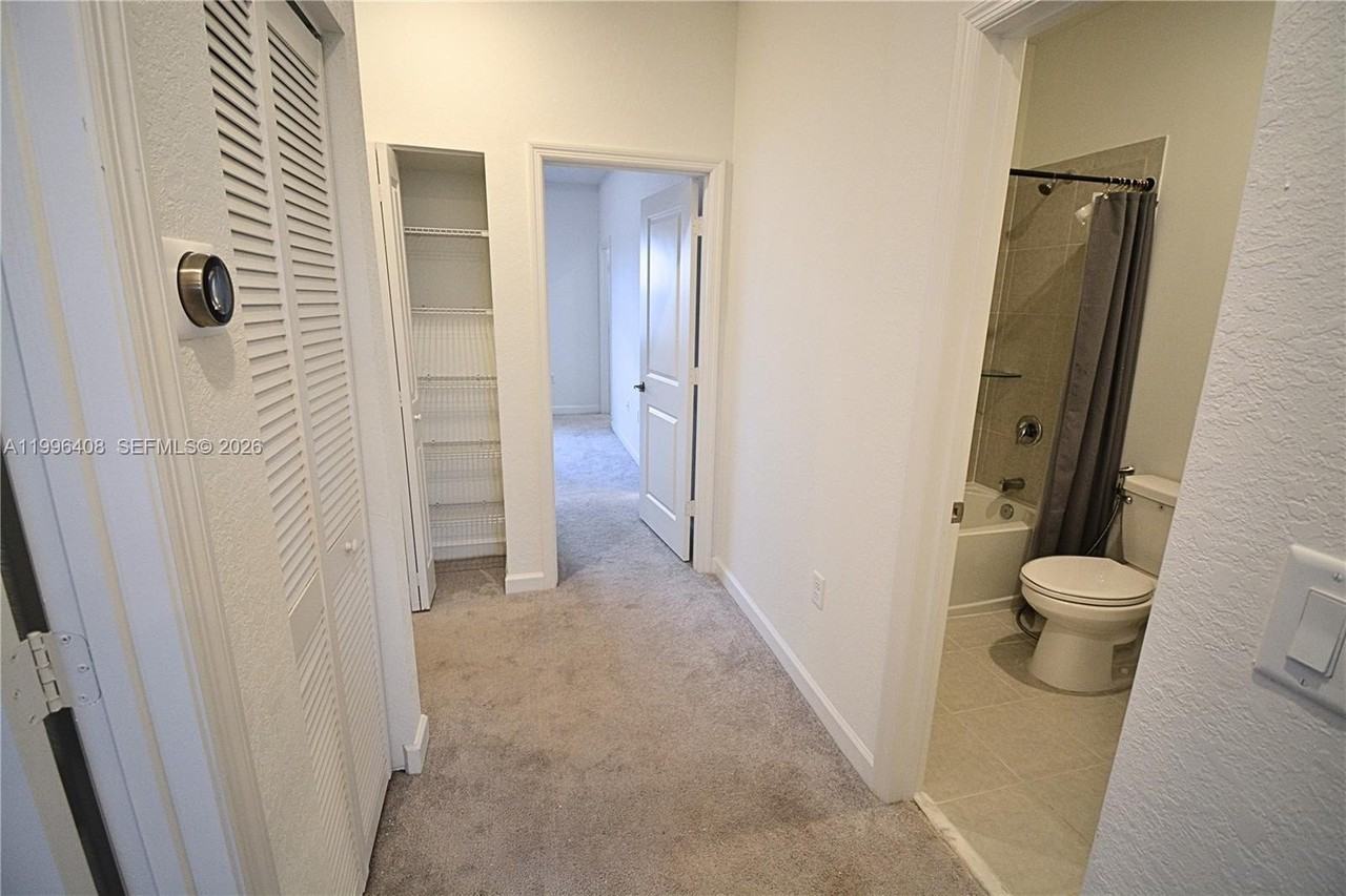 2375 Nw 122nd Ter - Photo 6 of 41