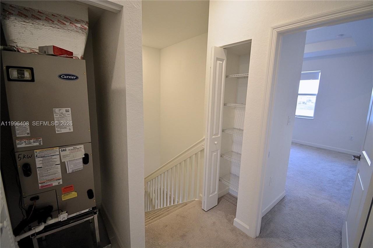 2375 Nw 122nd Ter - Photo 7 of 41