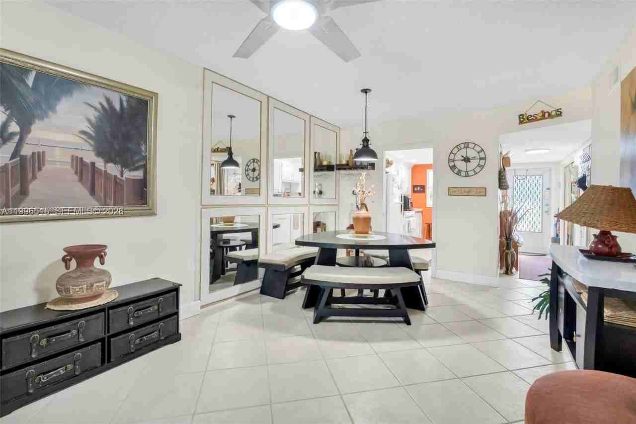 2300 Sw 22nd Ave #109 - Photo 4 of 50