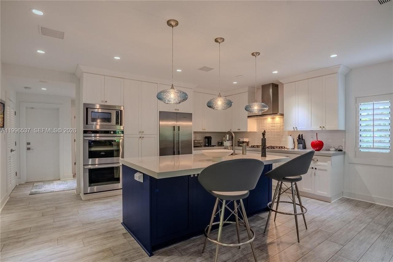 231 Fluvia Ave #0 - Photo 4 of 21