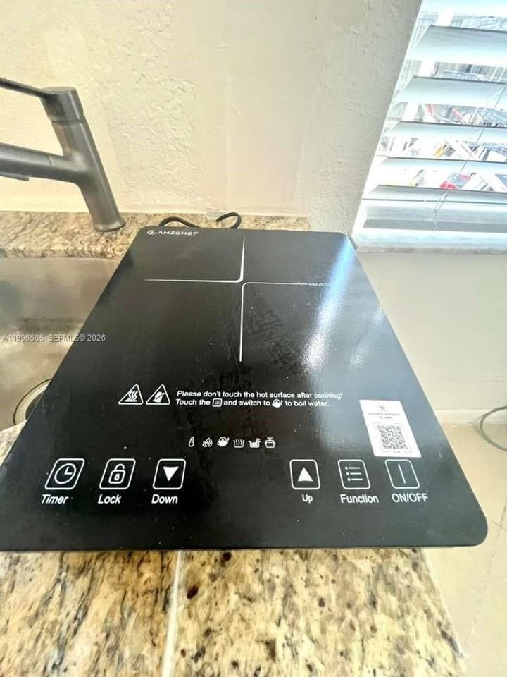 1815 Ne 174th St #0 - Photo 3 of 9