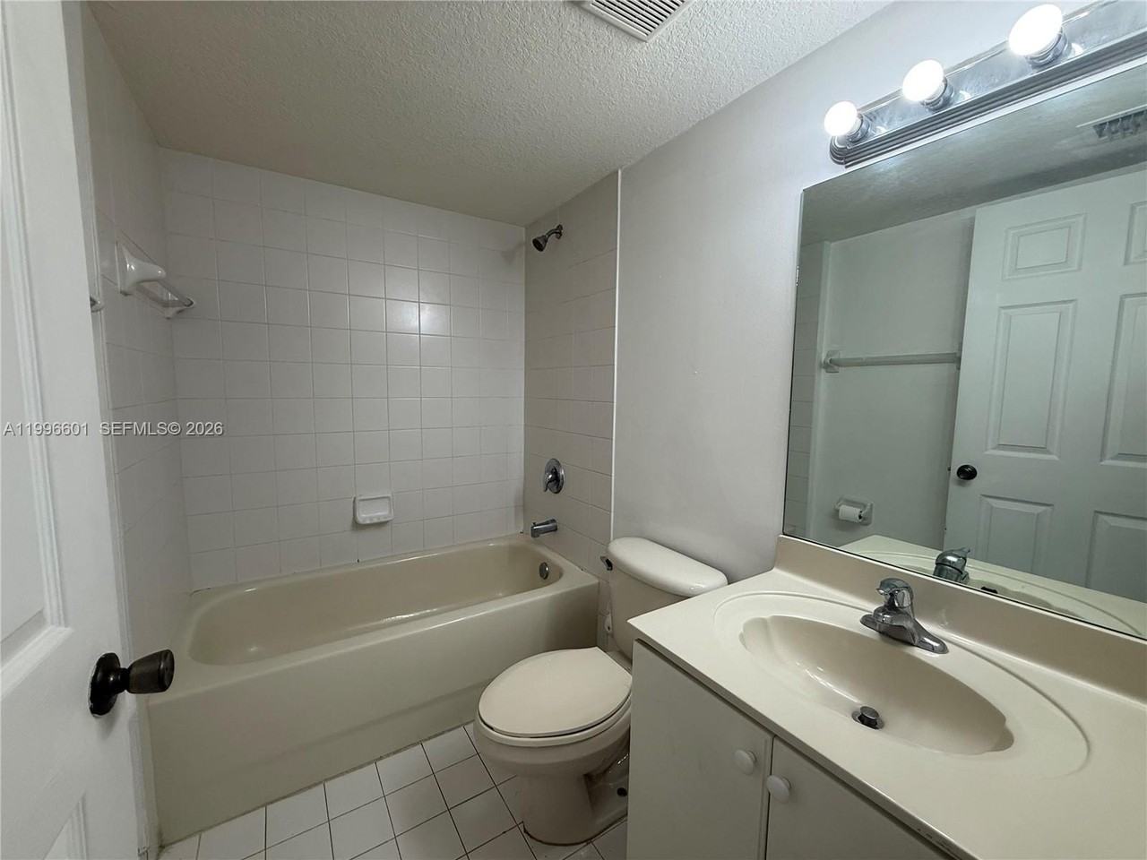 22901 Sw 88th Pl #205 - Photo 7 of 12
