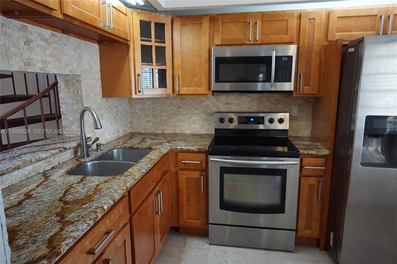 13015 Sw 88th Ter S #201B - Photo 7 of 41