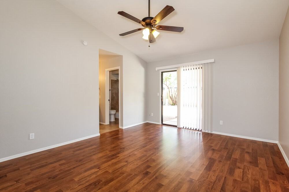 5215 W Diana Ave - Photo 7 of 15