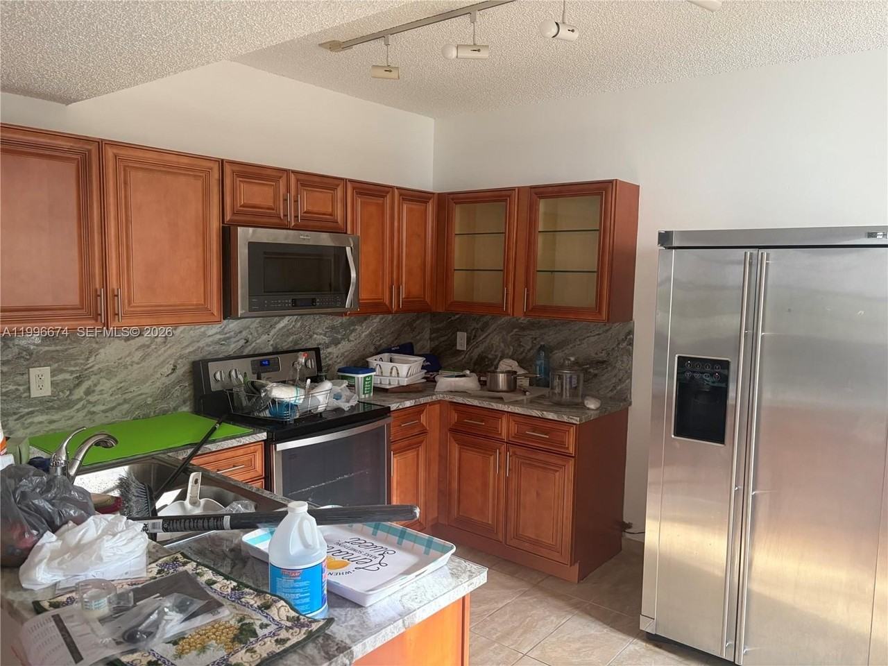 11992 Nw 11th St #11992 - Photo 3 of 12