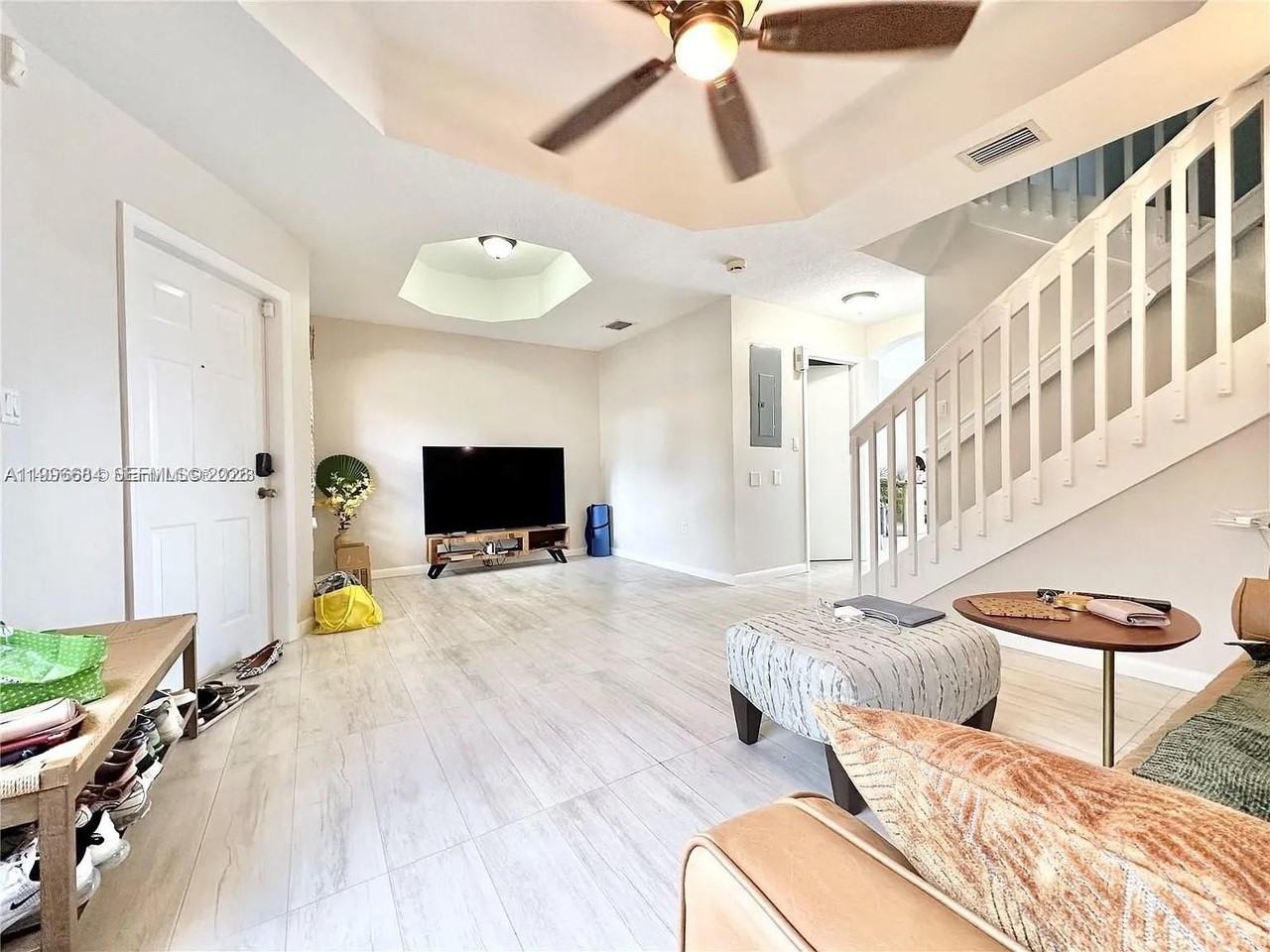 10679 Sw 6th St #902 - Photo 2 of 16