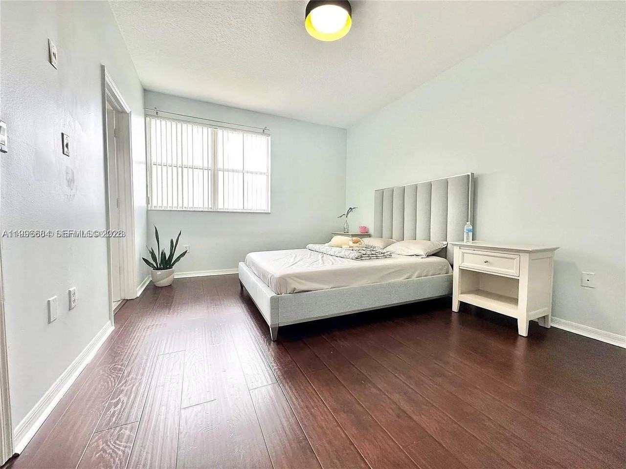 10679 Sw 6th St #902 - Photo 7 of 16
