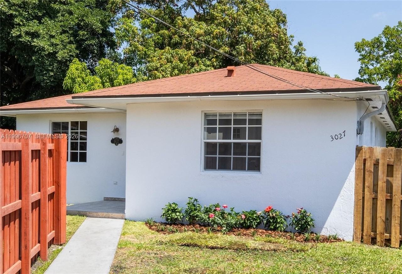 3027 Sw 24th St - Photo 2 of 28