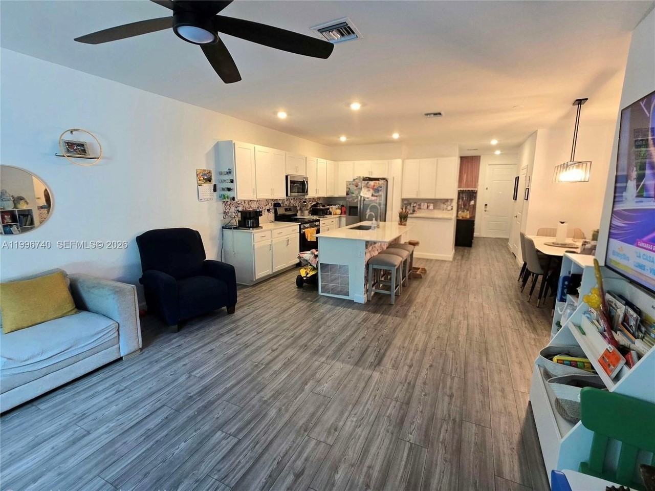 4591 Hollister Ave #4591 - Photo 6 of 21