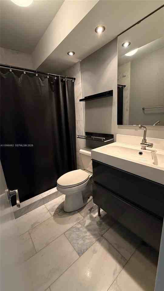 3201 Ne 14th Street Cswy #304