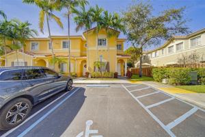 featured image of 8432 Nw 107th Ct #11-35
