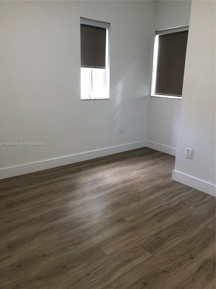 8432 Nw 107th Ct #11-35 - Photo 7 of 17