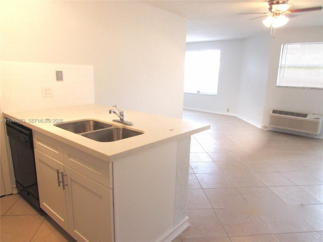 4581 W Mcnab Rd #17 - Photo 3 of 12