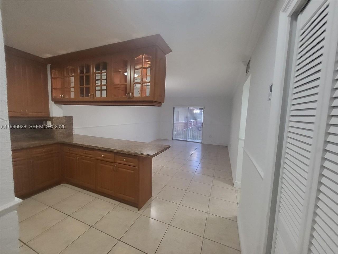 1275 W 35th St #29B - Photo 4 of 30