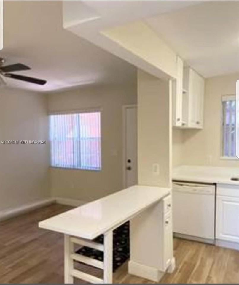 12500 Ne 5th Ave #309 - Photo 6 of 14