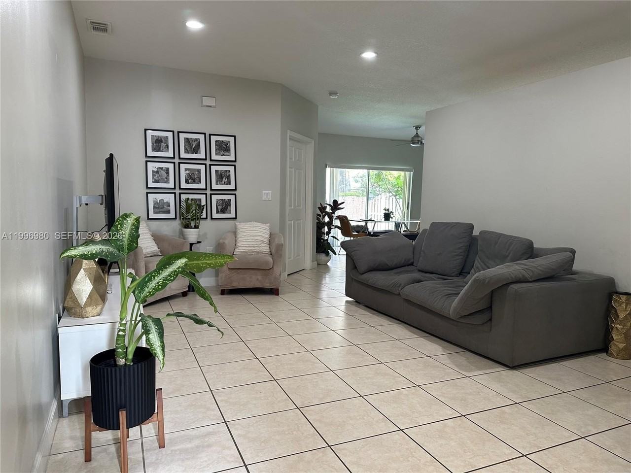 4748 Nw 111th Ct #4748 - Photo 4 of 16