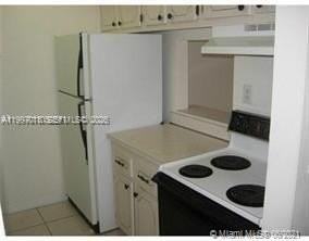 14301 N Kendall Dr #212B - Photo 4 of 11