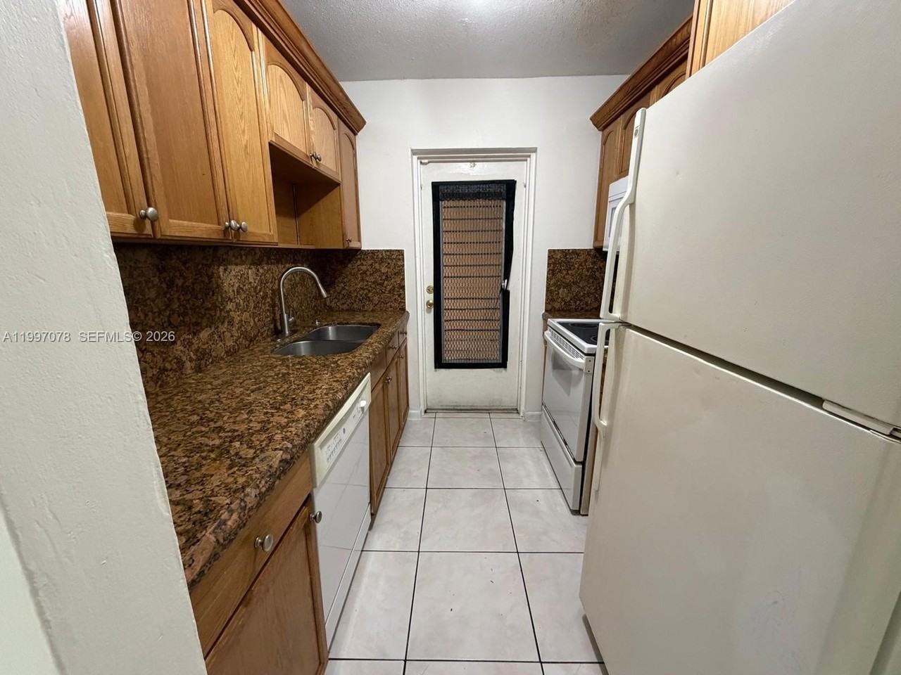 8704 Nw 35th St #208 - Photo 4 of 17